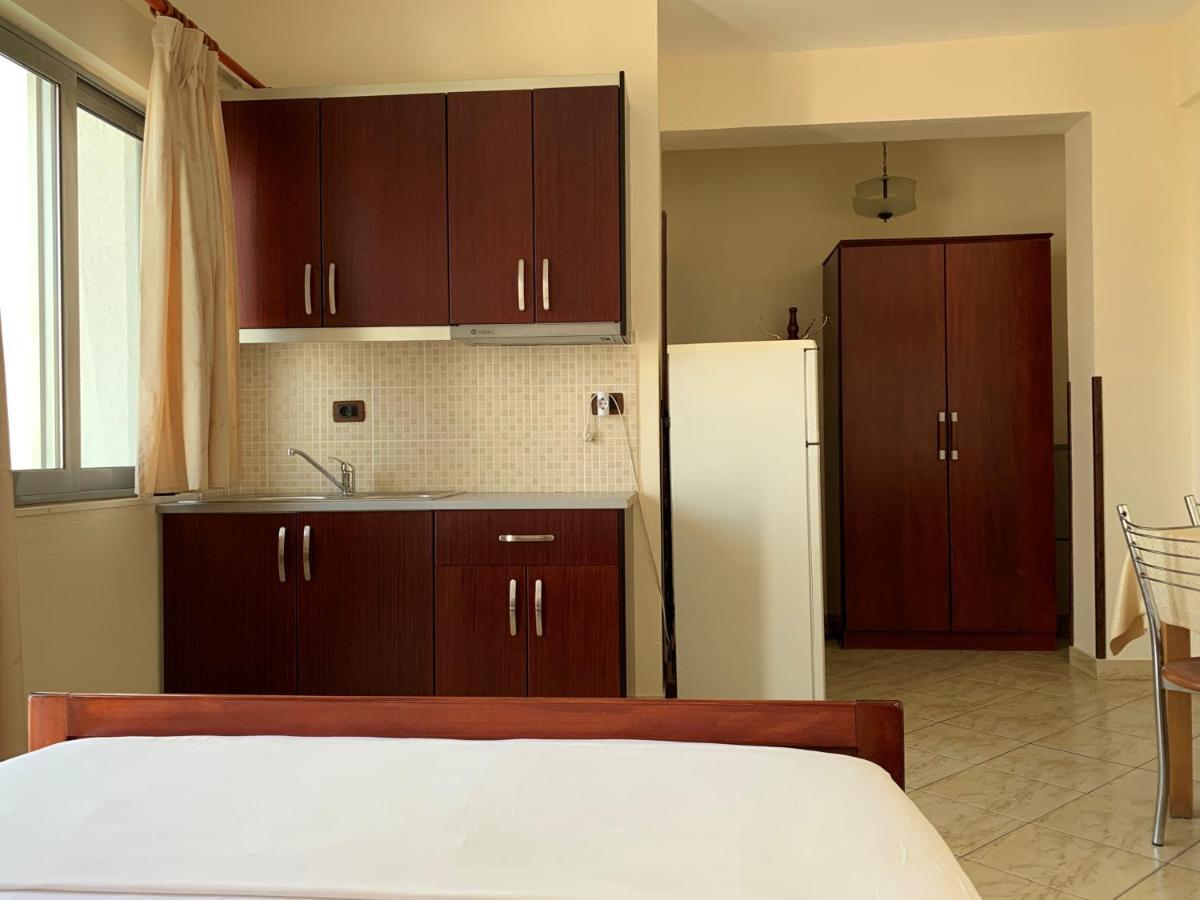 The First Hotel Saranda Dış mekan fotoğraf