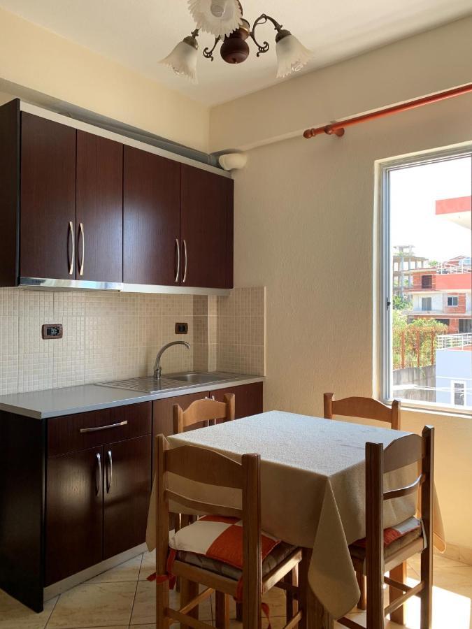 The First Hotel Saranda Dış mekan fotoğraf