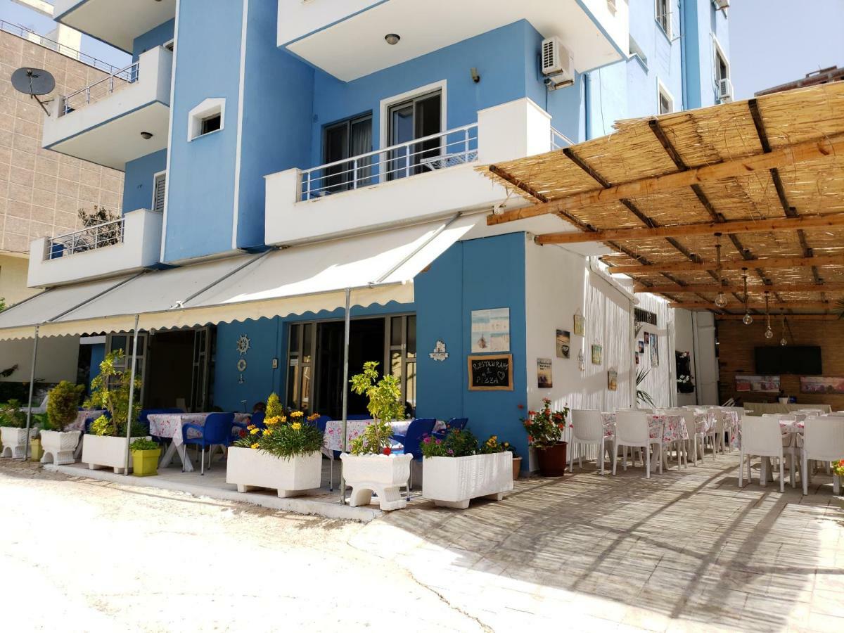 The First Hotel Saranda Dış mekan fotoğraf