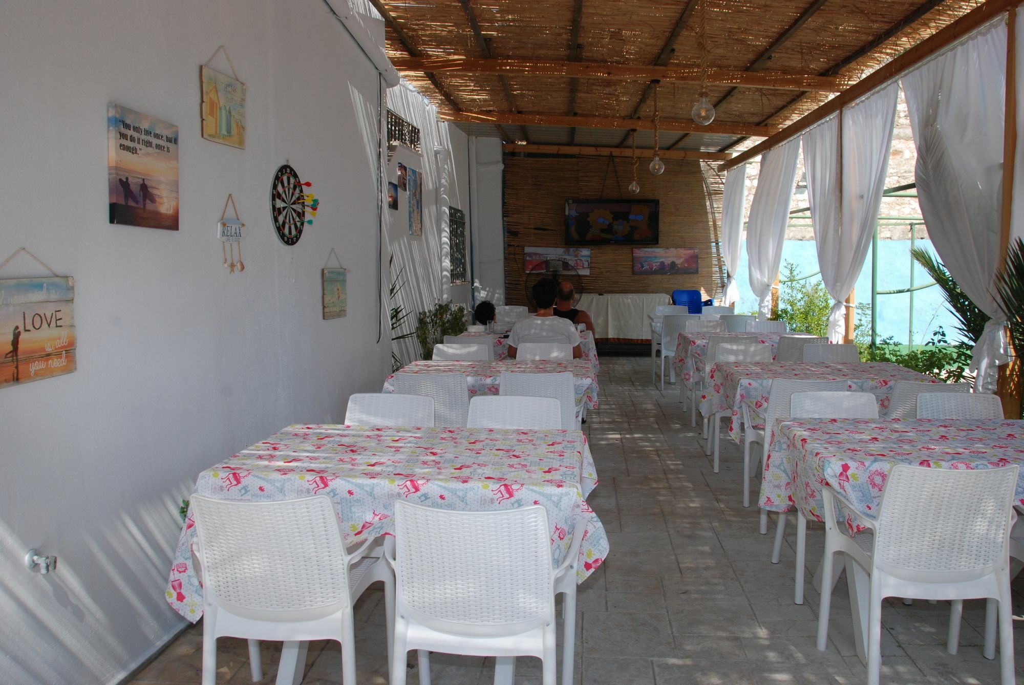 The First Hotel Saranda Dış mekan fotoğraf